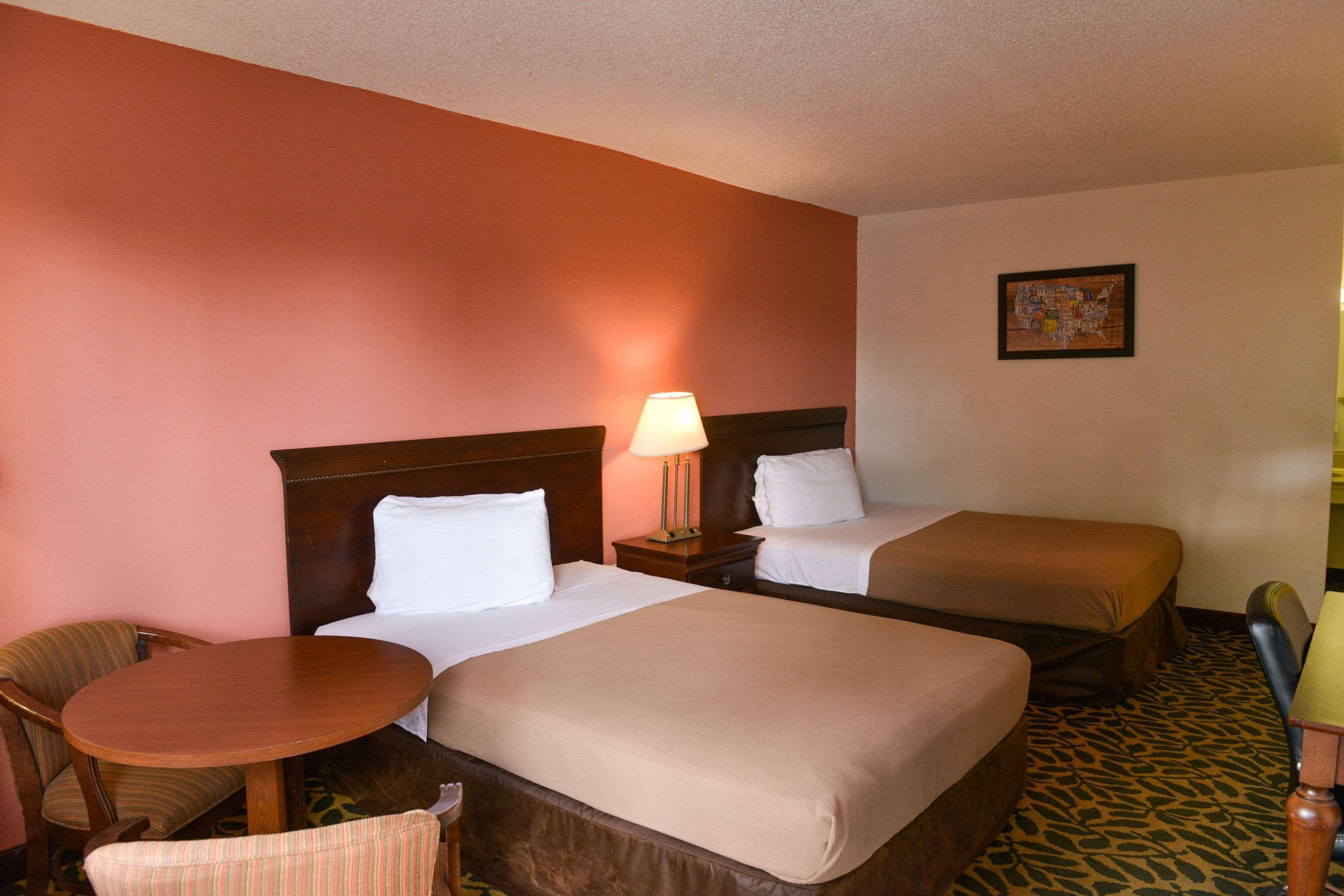 Econo Lodge North North Fort Myers Bagian luar foto