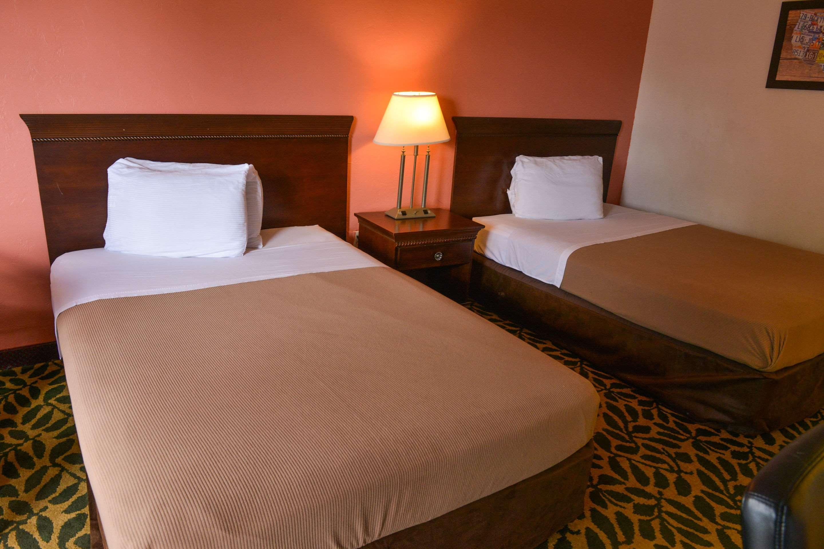 Econo Lodge North North Fort Myers Bagian luar foto